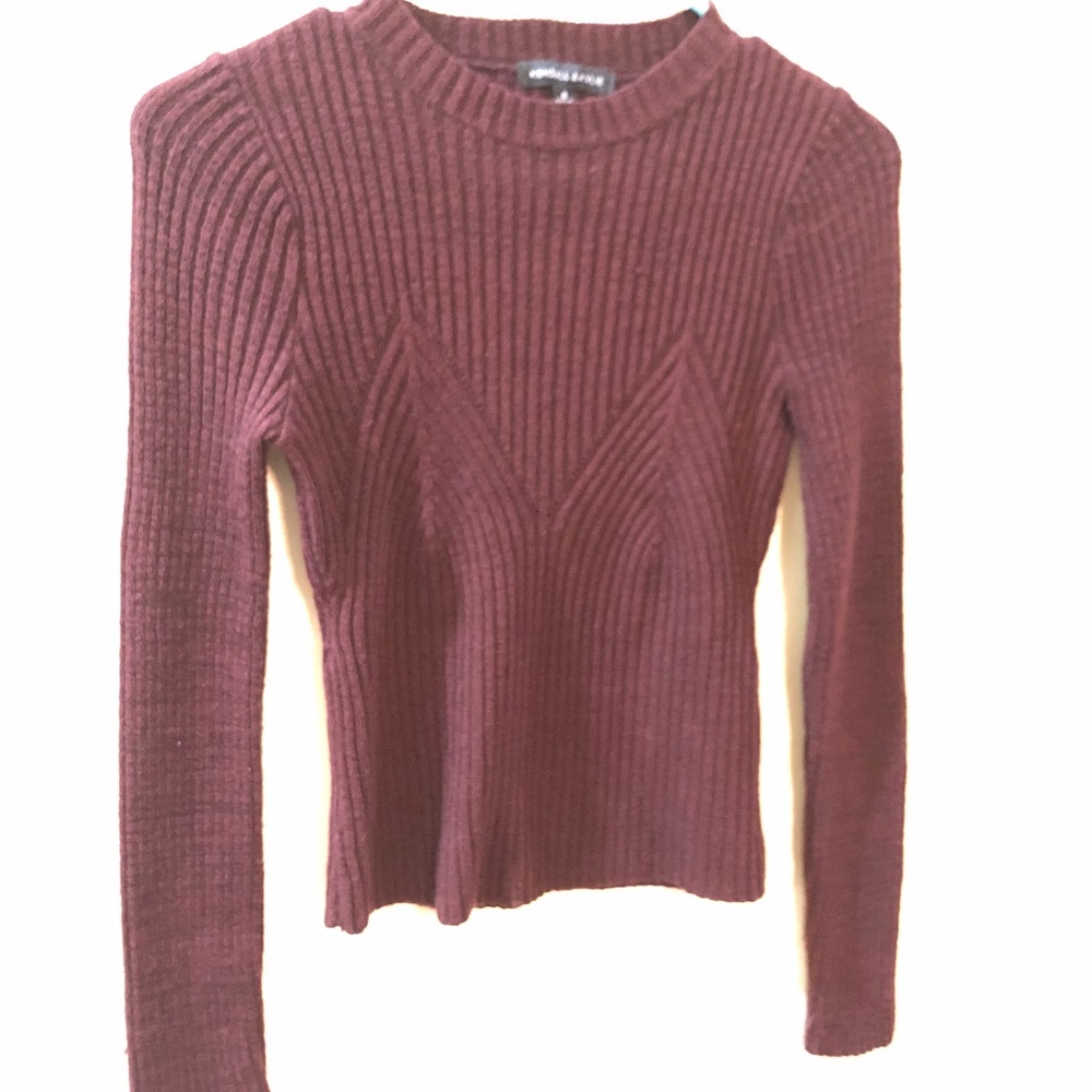 Kendall & Kylie Maroon Long-Sleeved Sweater Small